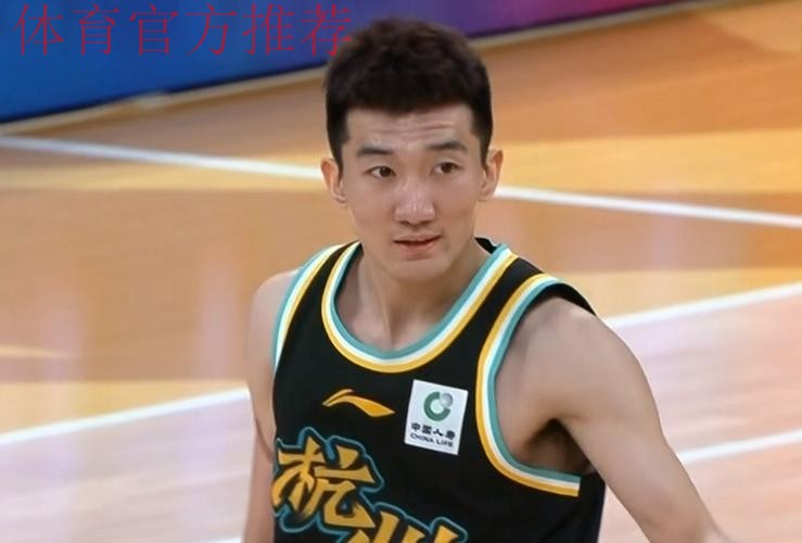 北京总冠军，辽宁副班长。